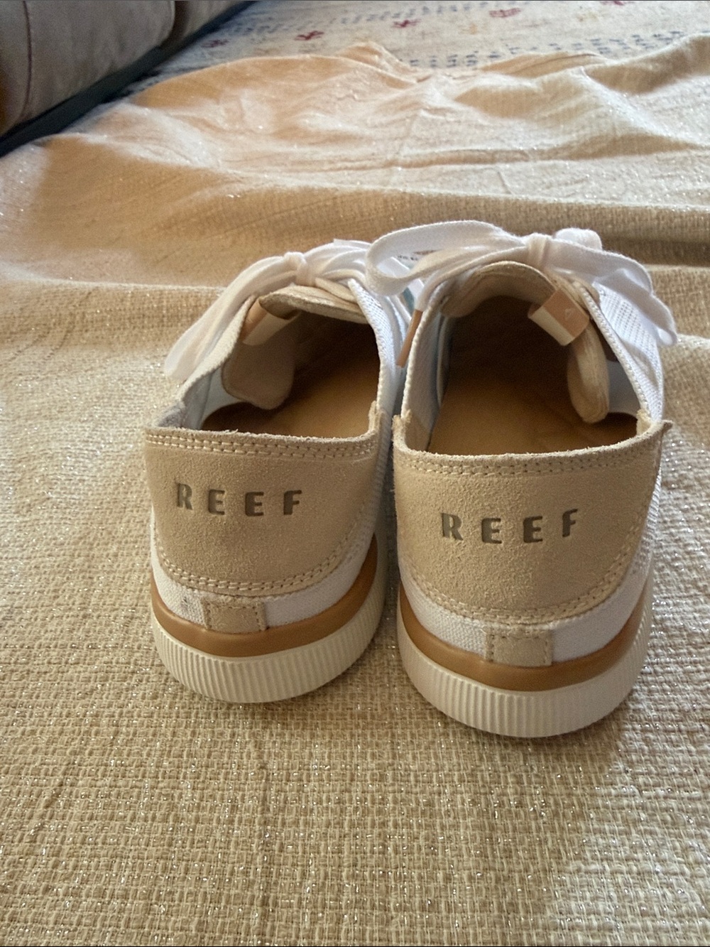 Reef Women's White Sneakers with Gold Accents - Picture 3 of 8